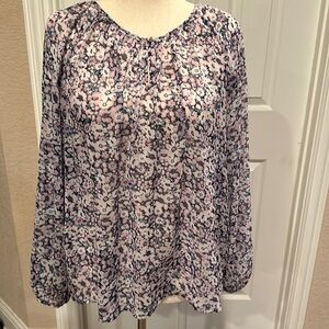 Vince Camuto Lavender & White Blouse XL